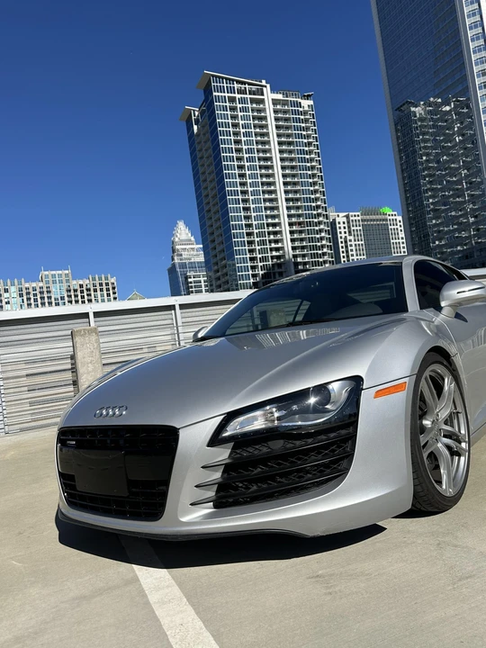 2010 Audi 42 R8 - Image 24 of 31