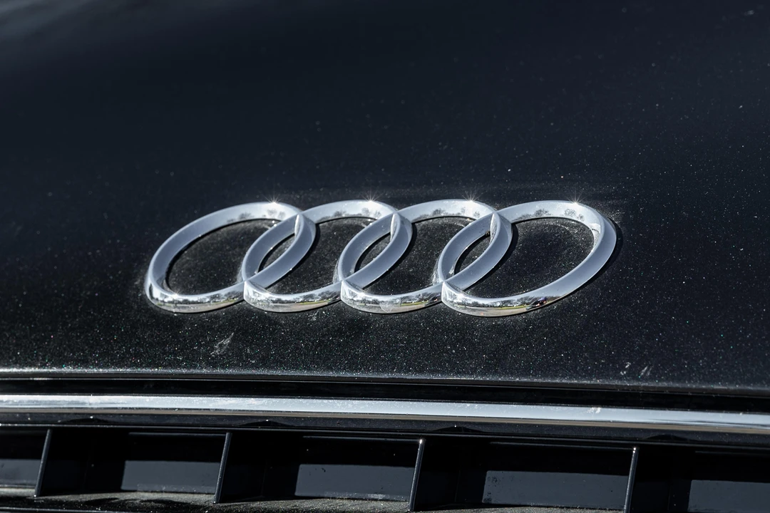 2010 Audi 42 R8 - Image 10 of 31