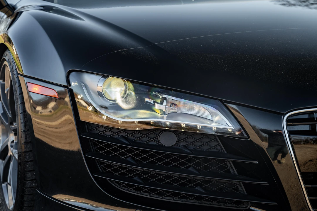 2010 Audi 42 R8 - Image 9 of 31