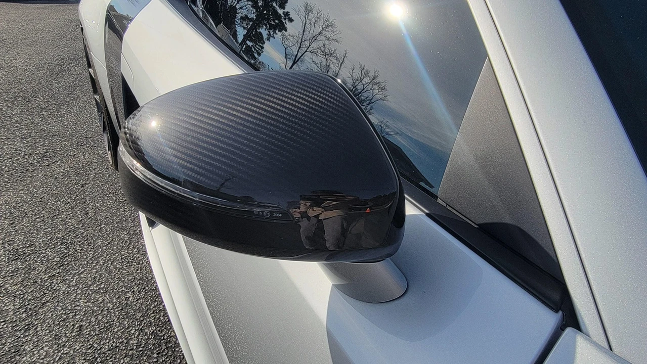2010 Audi 42 R8 - Image 29 of 31