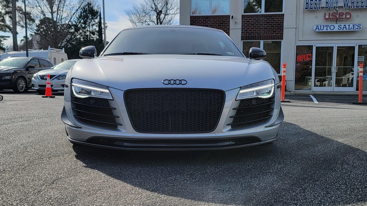 2010 Audi 42 R8 - Image 4 of 31