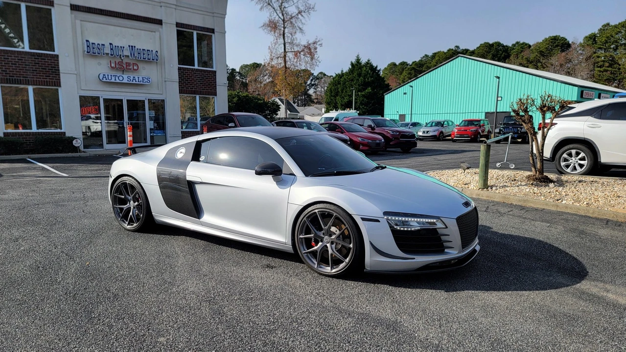 2010 Audi 42 R8 - Image 6 of 31