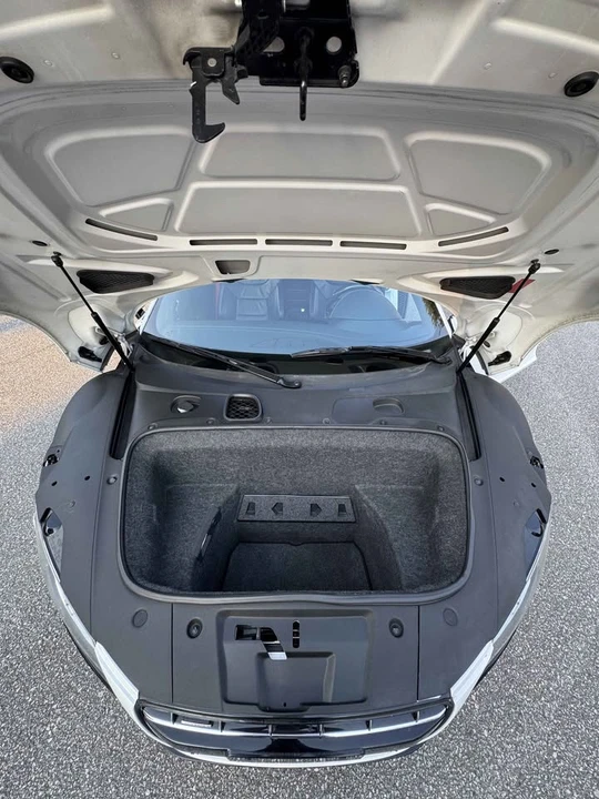 2010 Audi 42 R8 - Image 17 of 20