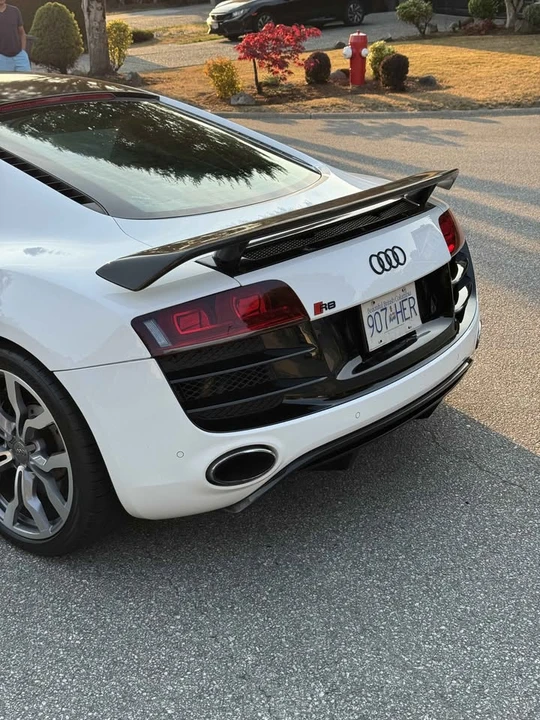 2010 Audi 42 R8 - Image 13 of 20
