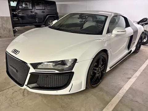 2010 Audi R8 4.2 V8