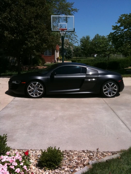 2010 Audi 42 R8 - Image 3 of 4