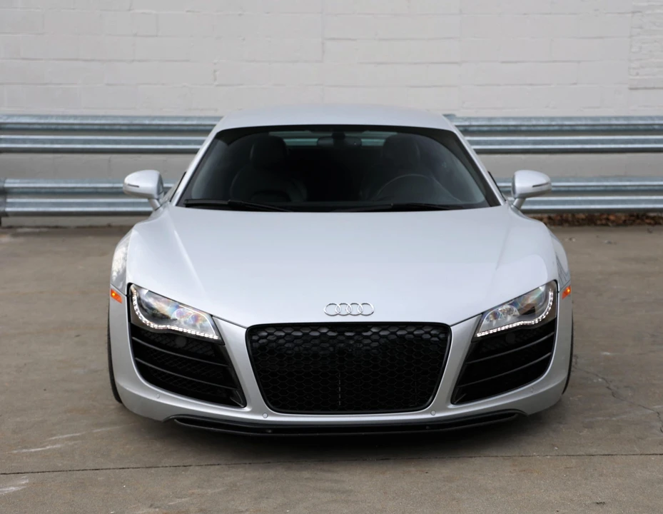 2010 Audi 42 R8 - Image 11 of 31