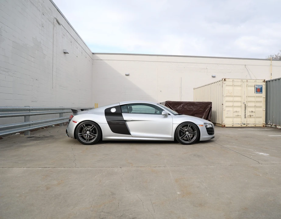2010 Audi 42 R8 - Image 15 of 31