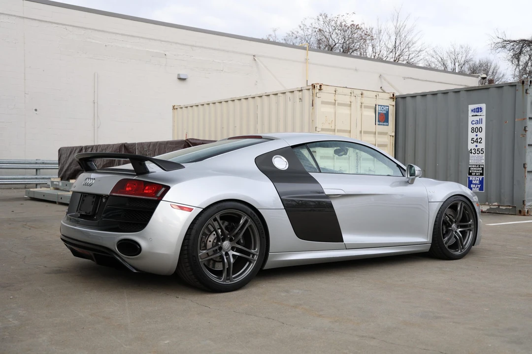 2010 Audi 42 R8 - Image 18 of 31