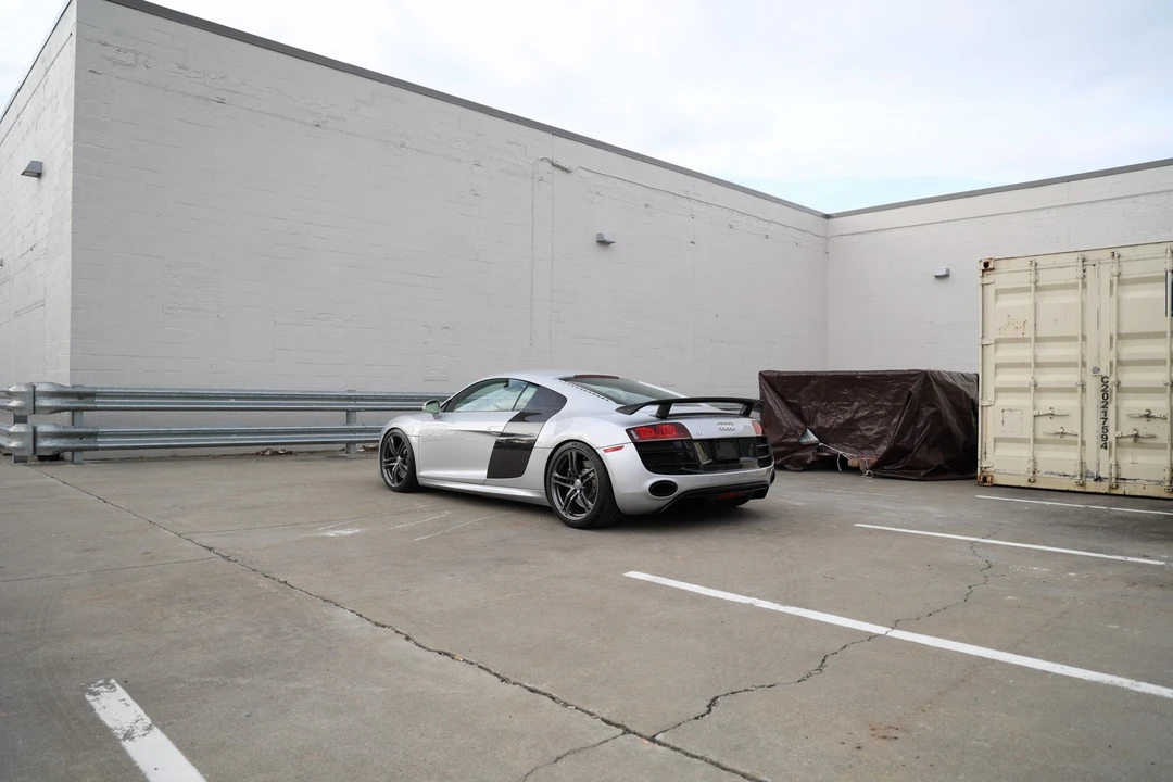 2010 Audi 42 R8 - Image 21 of 31