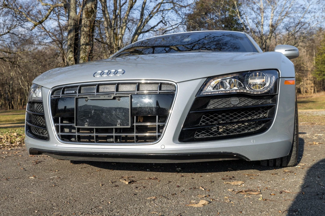 2010 Audi 42 R8 - Image 5 of 31
