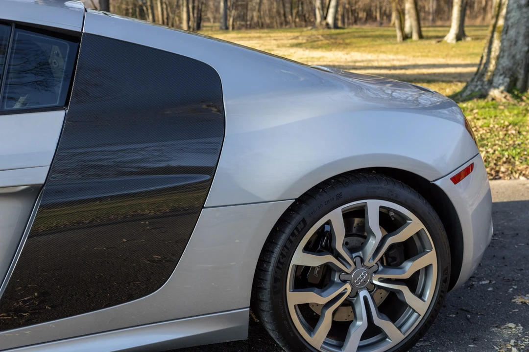 2010 Audi 42 R8 - Image 21 of 31