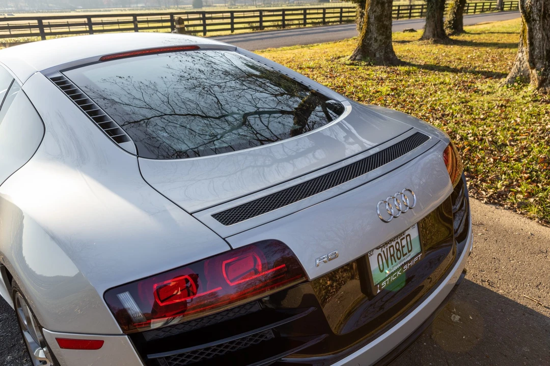 2010 Audi 42 R8 - Image 23 of 31