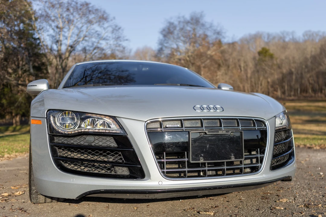 2010 Audi 42 R8 - Image 3 of 31