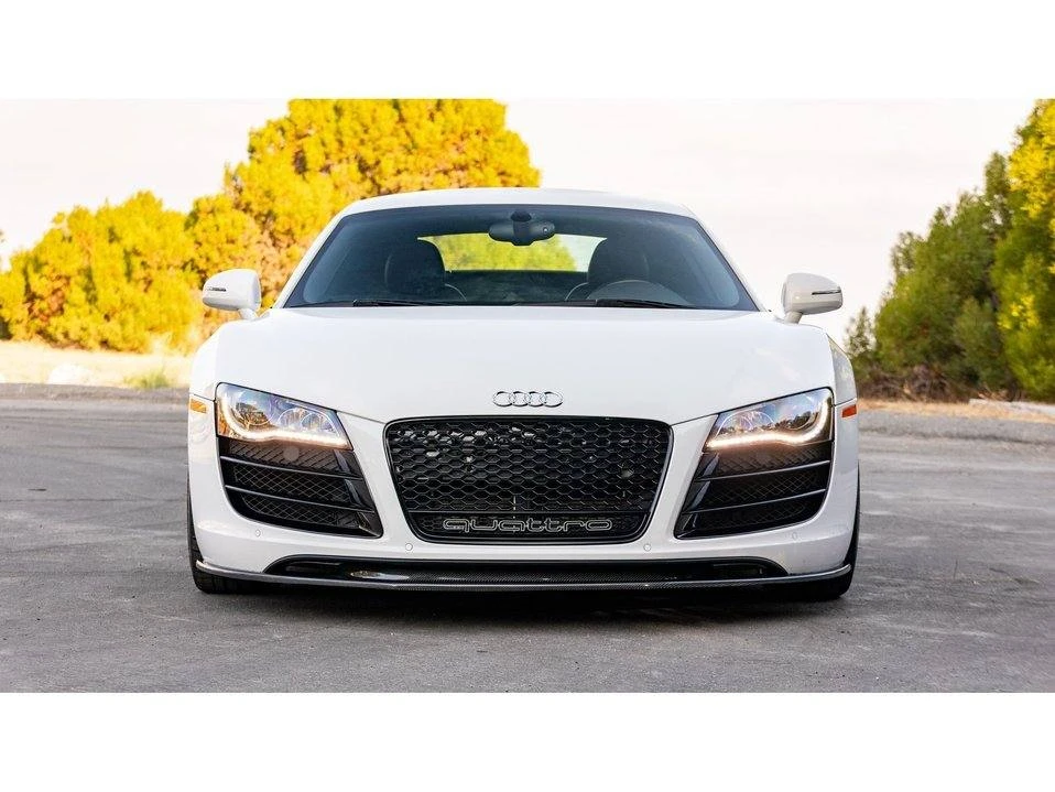 2010 Audi 42 R8 - Image 2 of 20