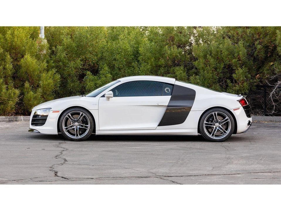 2010 Audi 42 R8 - Image 8 of 20