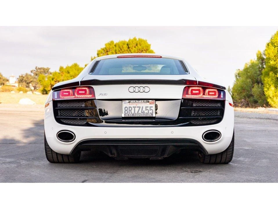 2010 Audi 42 R8 - Image 15 of 20