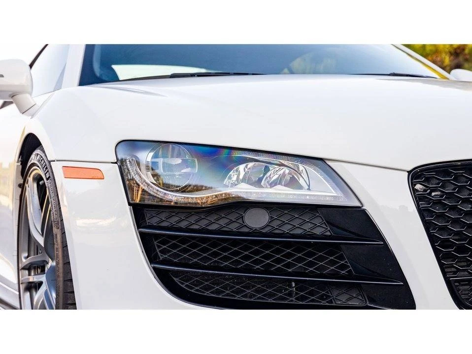 2010 Audi 42 R8 - Image 13 of 20