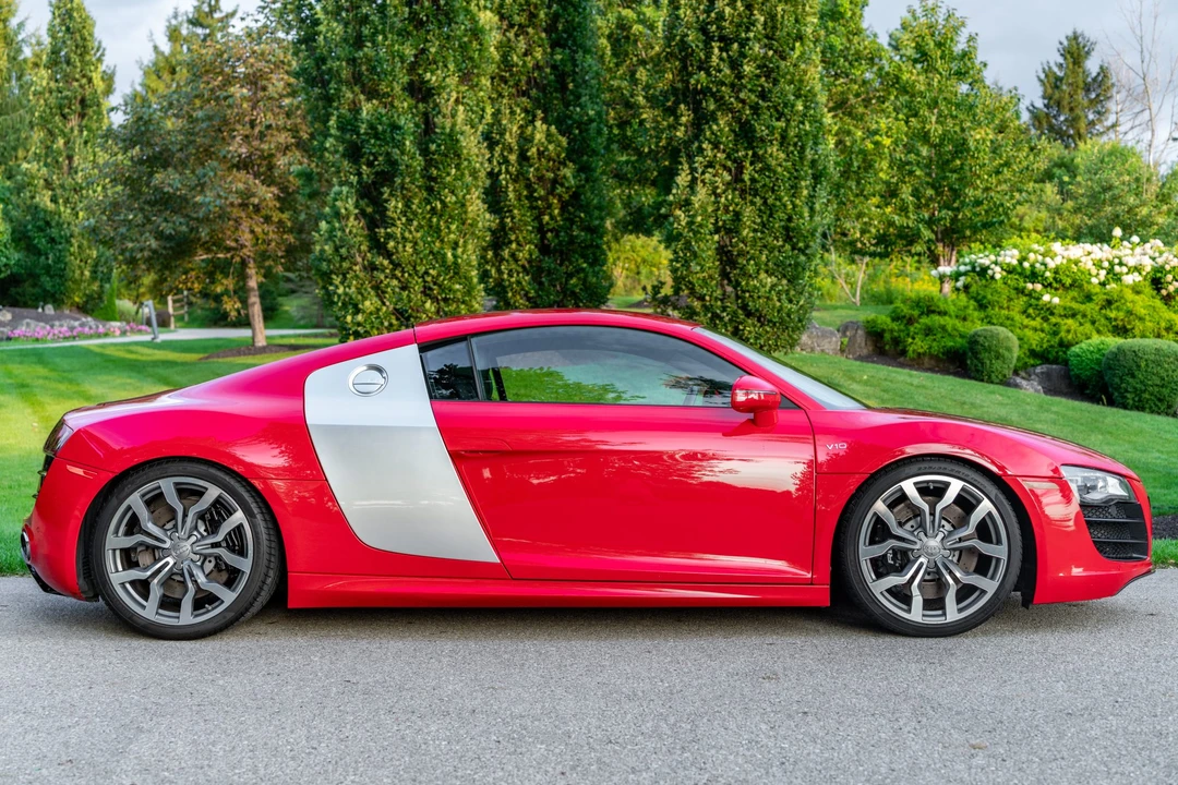 2010 Audi 42 R8 - Image 5 of 31