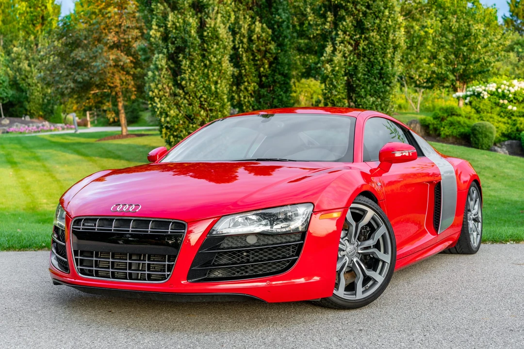 2010 Audi 42 R8 - Image 2 of 31