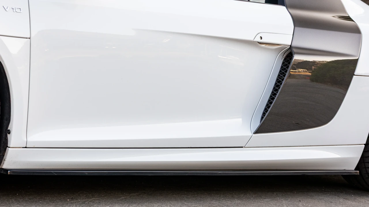 2010 Audi 42 R8 - Image 31 of 31