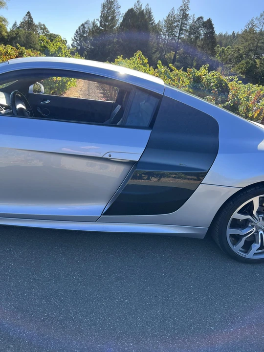 2010 Audi 42 R8 - Image 18 of 31