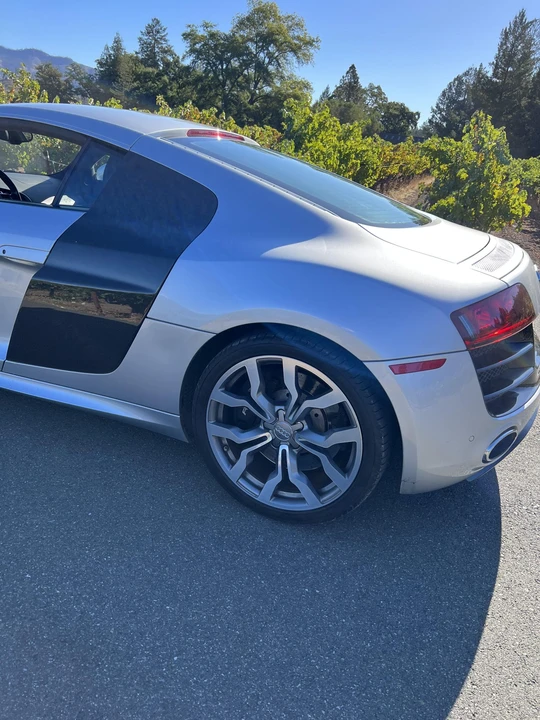 2010 Audi 42 R8 - Image 20 of 31