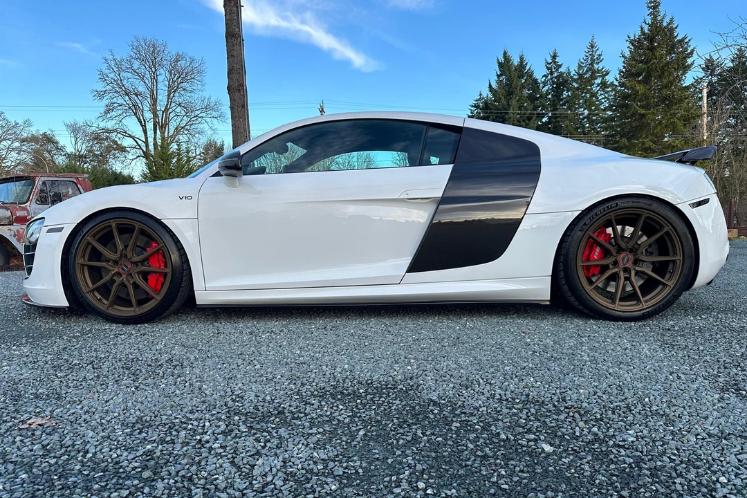 2010 Audi 42 R8 - Image 3 of 31