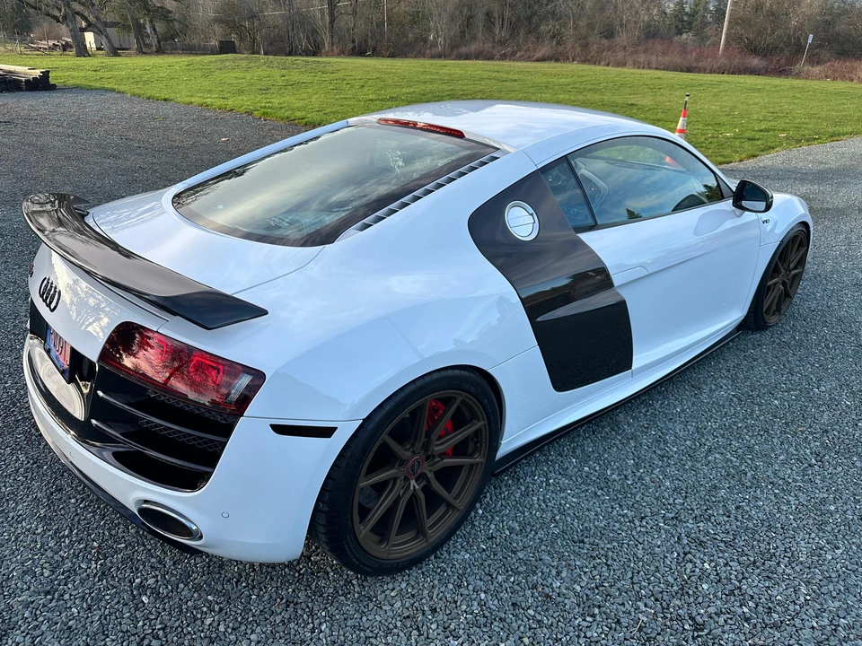 2010 Audi 42 R8 - Image 11 of 31