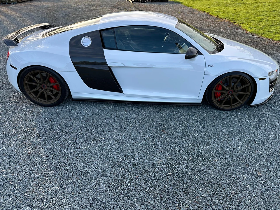 2010 Audi 42 R8 - Image 14 of 31