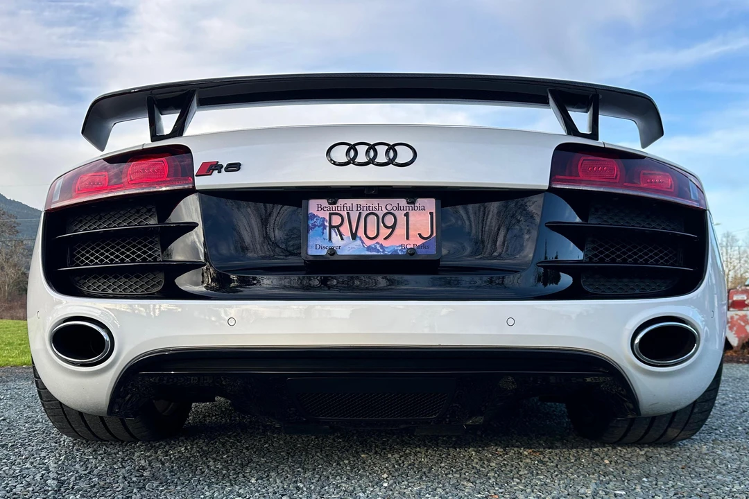 2010 Audi 42 R8 - Image 5 of 31