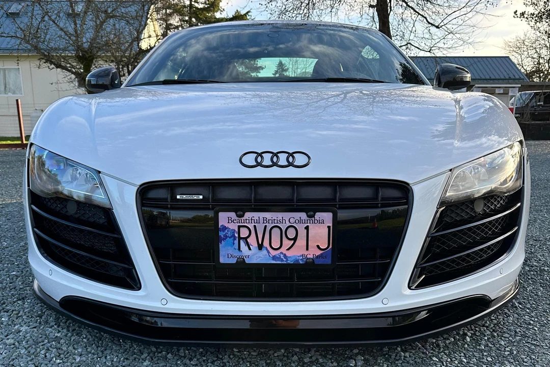 2010 Audi 42 R8 - Image 2 of 31