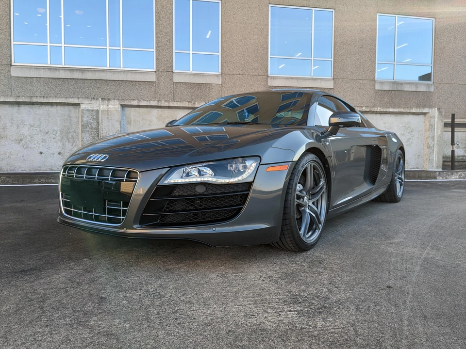 2010 Audi 42 R8 - Image 7 of 31