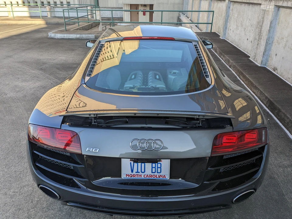 2010 Audi 42 R8 - Image 11 of 31