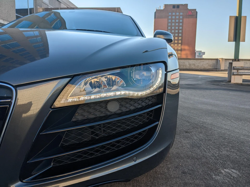 2010 Audi 42 R8 - Image 18 of 31