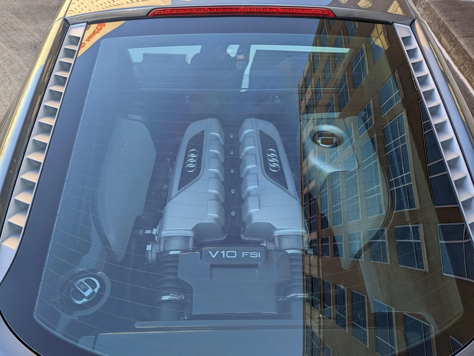 2010 Audi 42 R8 - Image 22 of 31