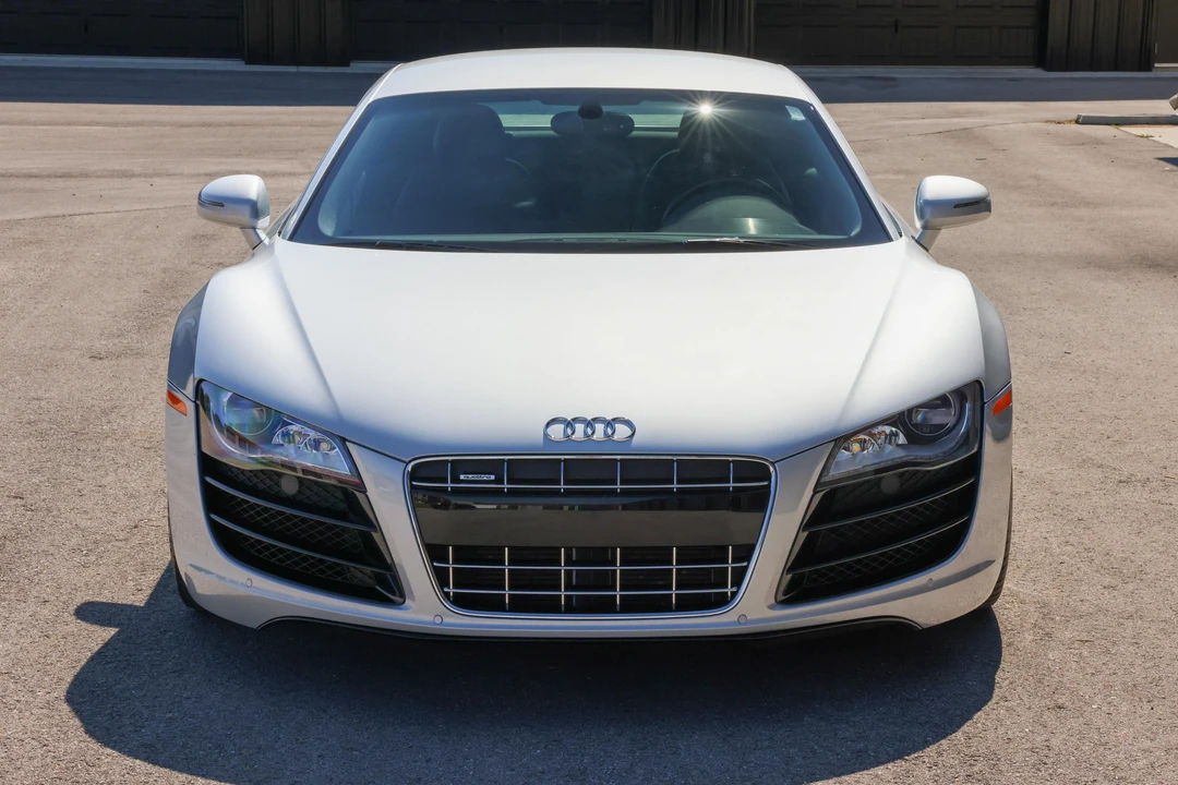 2010 Audi 42 R8 - Image 6 of 31