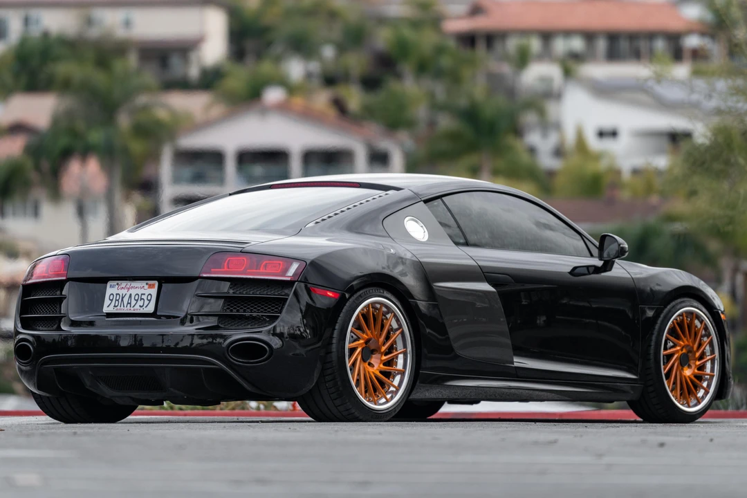 2010 Audi 42 R8 - Image 4 of 31