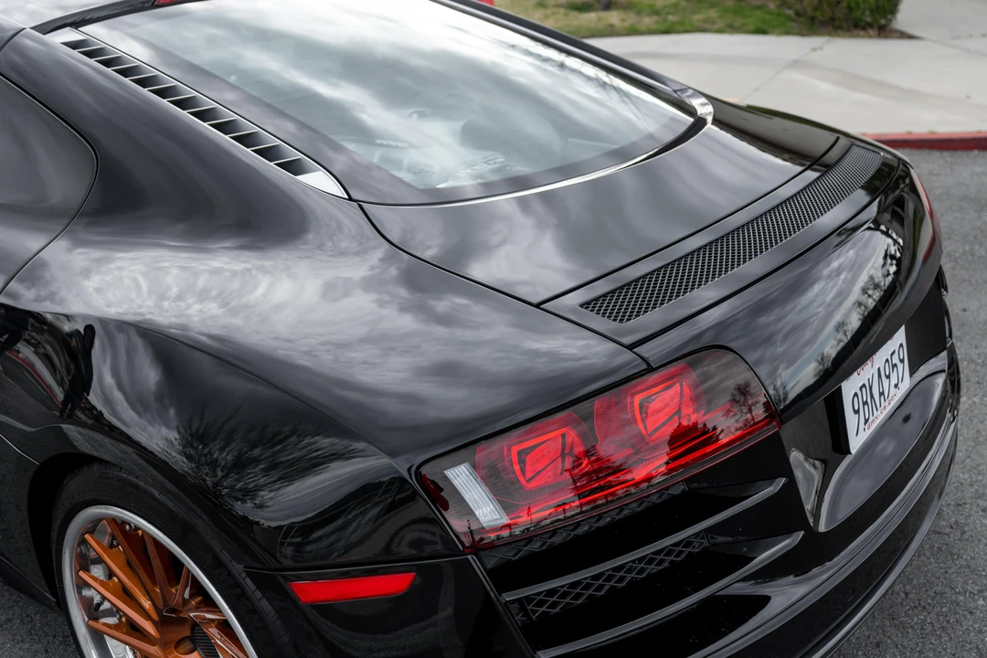 2010 Audi 42 R8 - Image 31 of 31