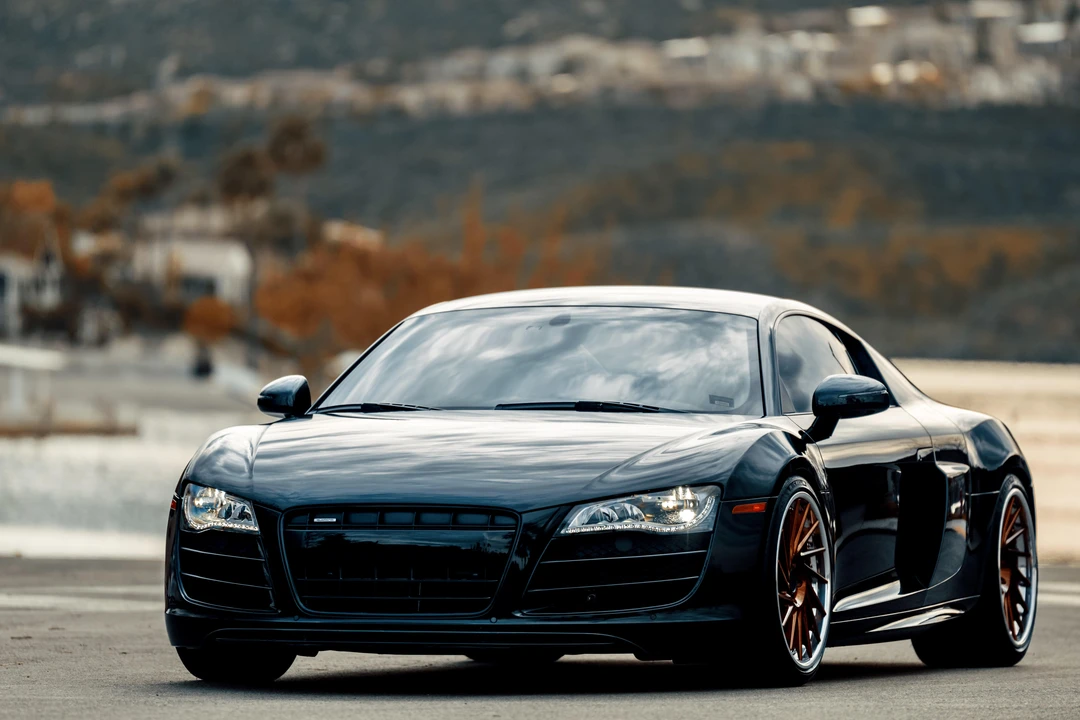 2010 Audi 42 R8 - Image 8 of 31