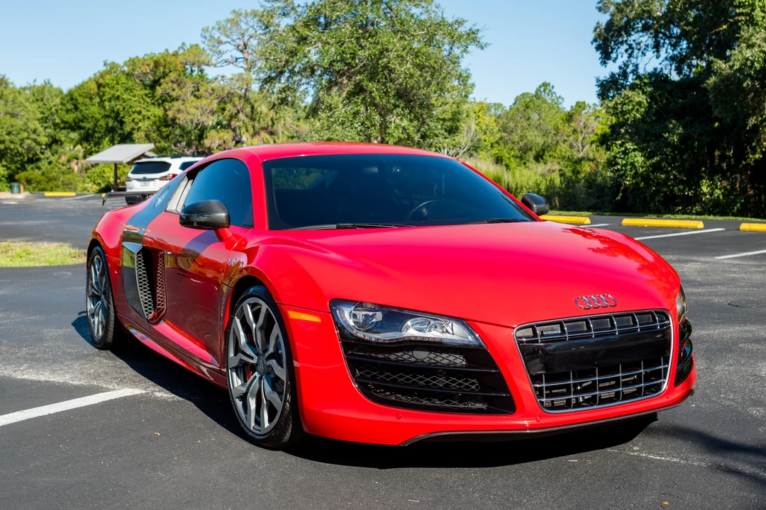 2010 Audi 42 R8 - Image 9 of 31