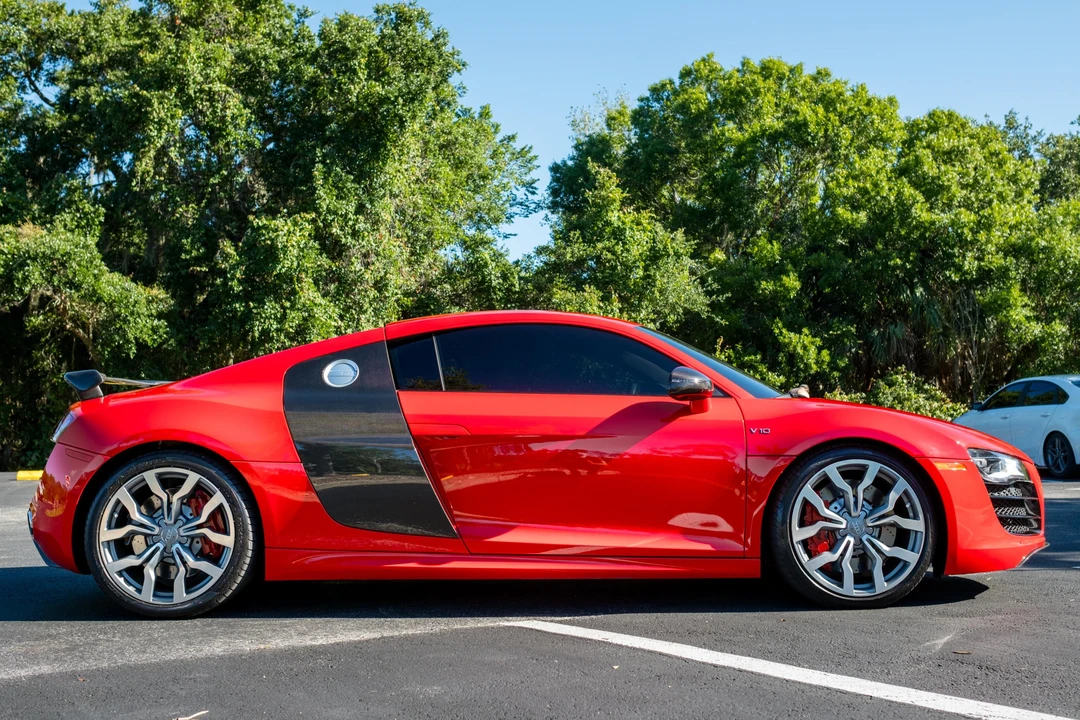 2010 Audi 42 R8 - Image 3 of 31