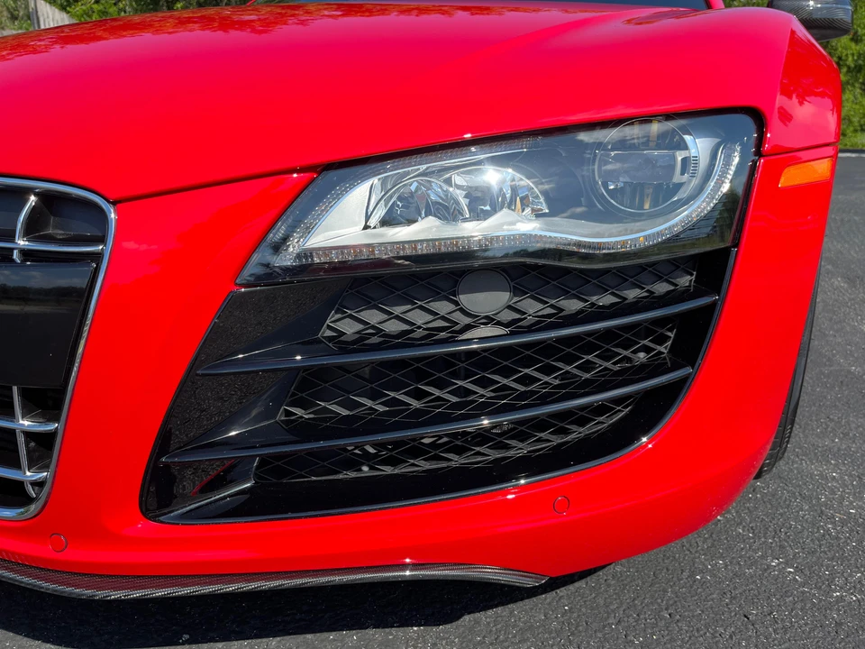 2010 Audi 42 R8 - Image 15 of 31