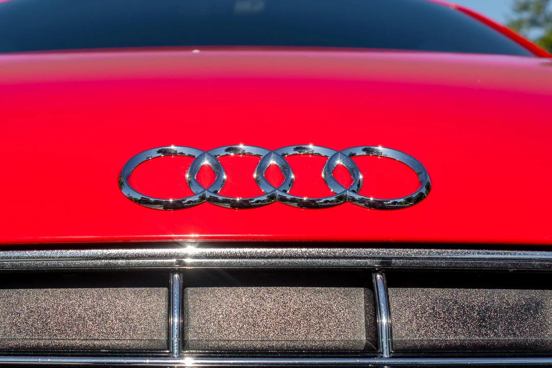 2010 Audi 42 R8 - Image 14 of 31
