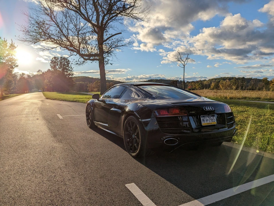 2010 Audi 42 R8 - Image 11 of 12