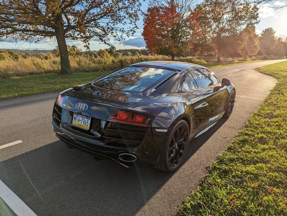 2010 Audi 42 R8 - Image 10 of 12