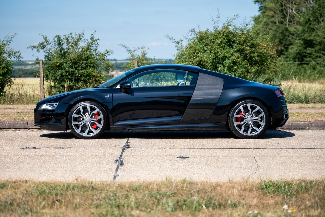 2010 Audi 42 R8 - Image 16 of 31