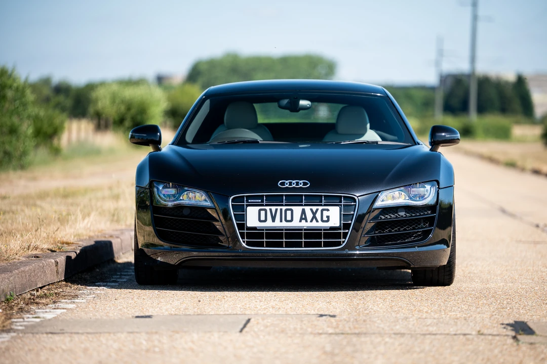 2010 Audi 42 R8 - Image 2 of 31