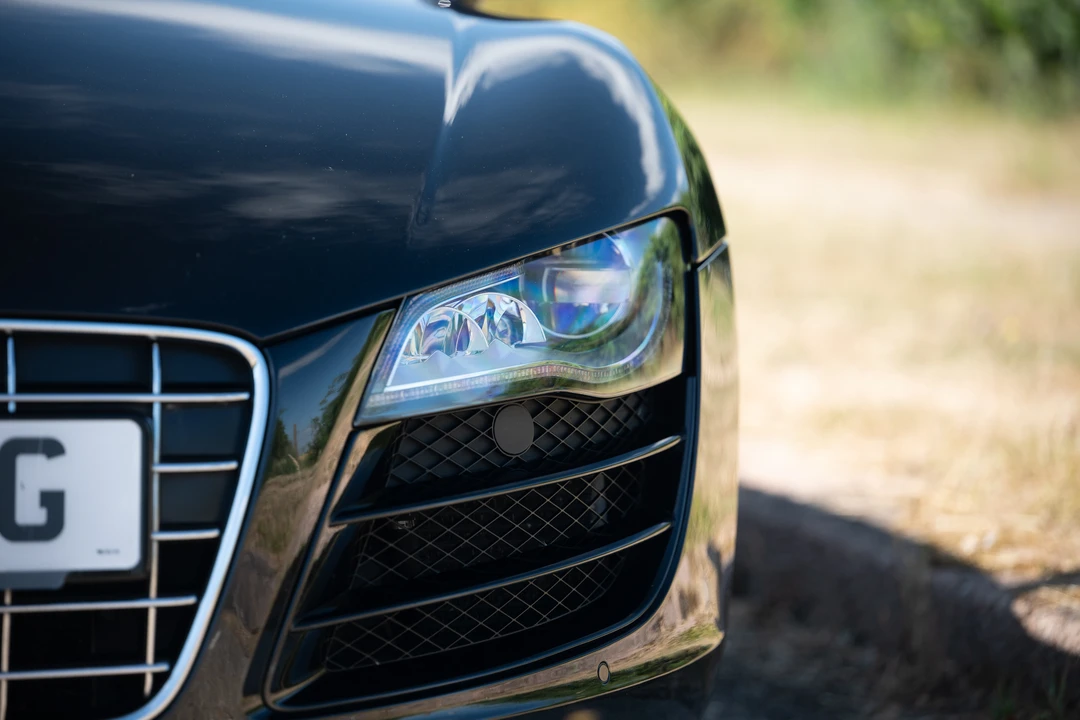 2010 Audi 42 R8 - Image 23 of 31