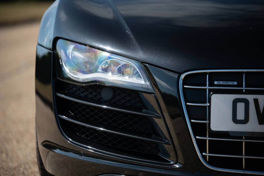 2010 Audi 42 R8 - Image 24 of 31